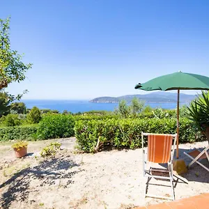 Casa vacanze Residenza Miramare By Helloelba, Capoliveri (Isola d'Elba)