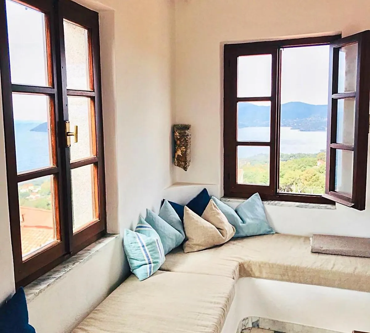 Holiday home Torre - Haus Mit Dachterrasse Villa Capoliveri